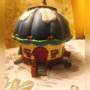 Vintage Department 56- Tillie's Tiny Cup Café Decorative Home Decor